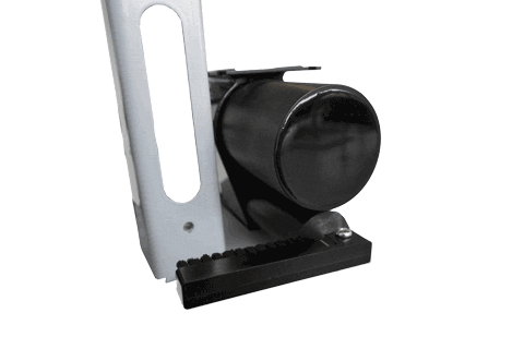 Aquawiper prevent biofouling formation on ultrasound transmitter
